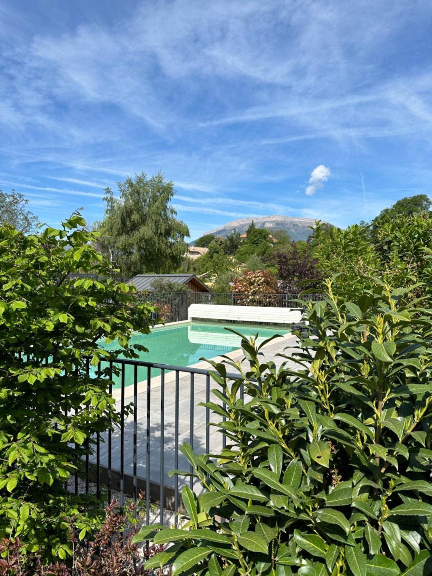 "Une Pause Au Vert" Studio 2 Personnes Chateauvieux  ห้อง รูปภาพ